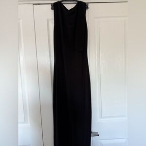 Elegant Black Maxi Dress